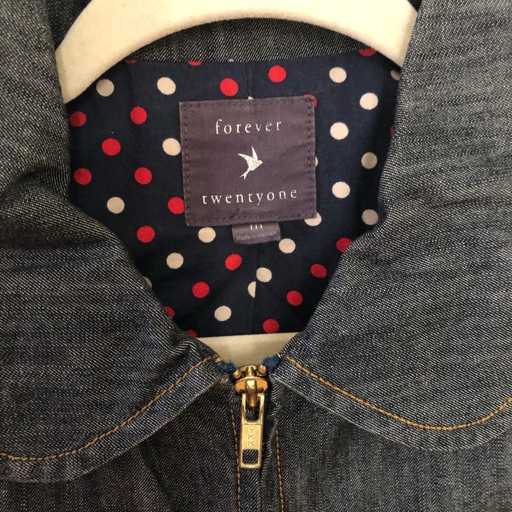 Cropped Jacket - Picture 4 of 10
